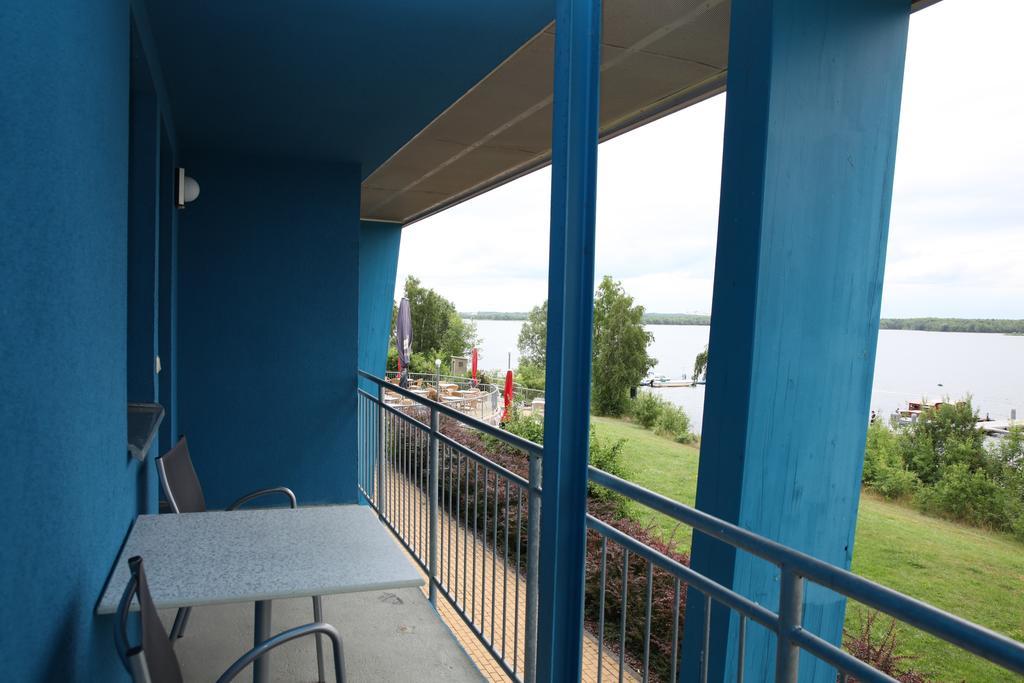 Strandhotel Senftenberger See Room photo